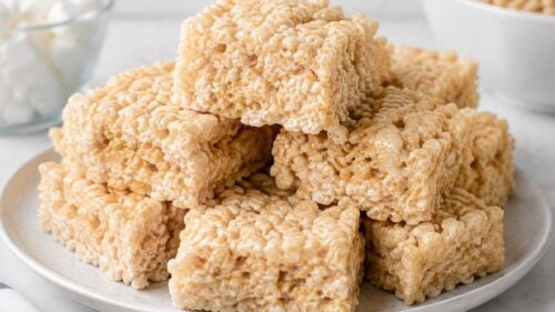 Gooey, crunchy, totally craveable — this rice krispie treats recipe loads in peanut butter, butterscotch & Butterfinger bits. Make it tonight!